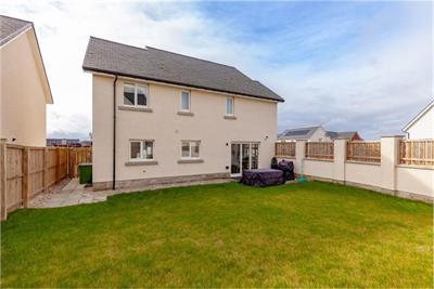 19 Norwal Drive, West Craigs, EH12 0ED - image 15