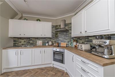 24C Braid Crescent, Edinburgh, EH10 6AU - image 9