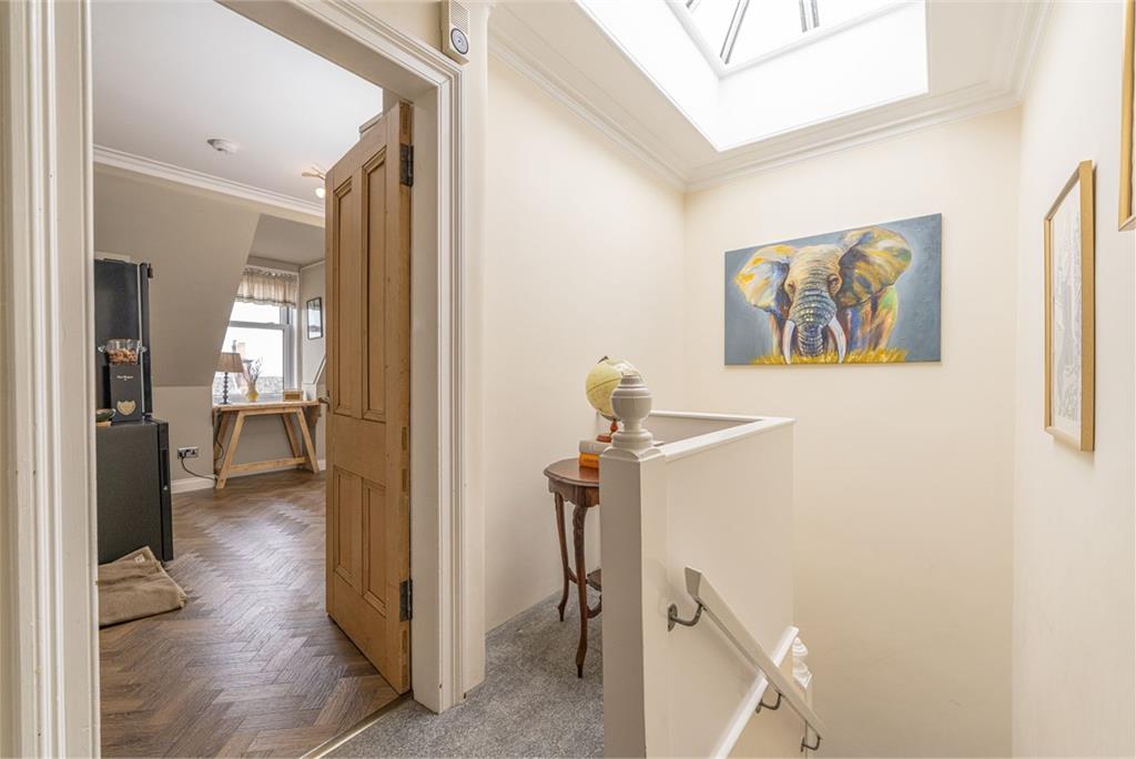 24C Braid Crescent,
Edinburgh,
EH10 6AU - image 10