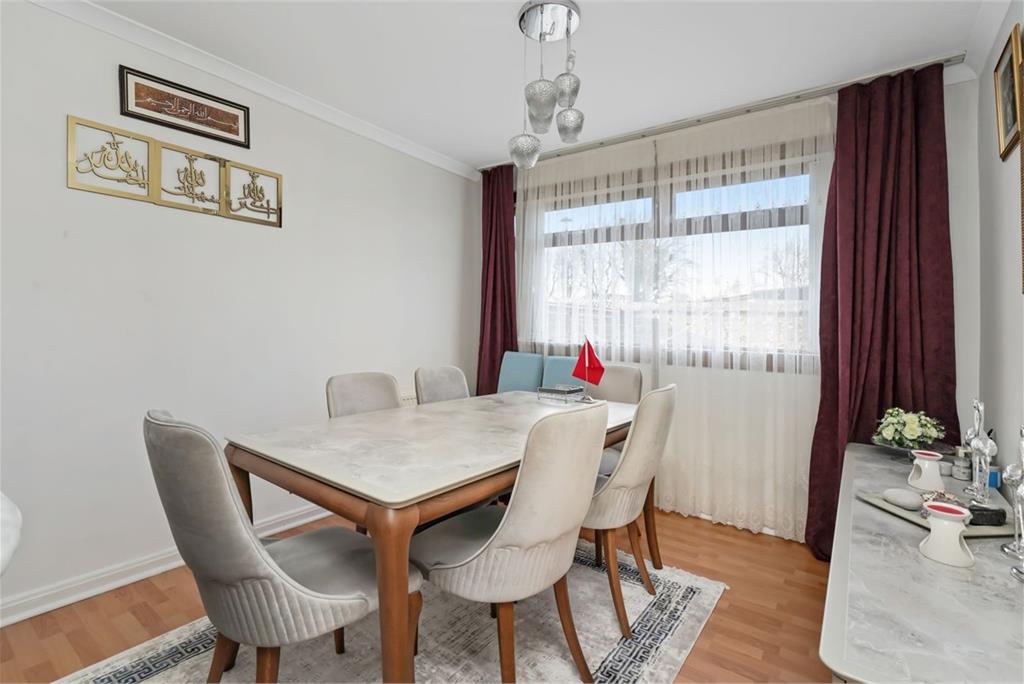 17 Redhall Crescent, Redhall, Edinburgh, EH14 2HU - image 4