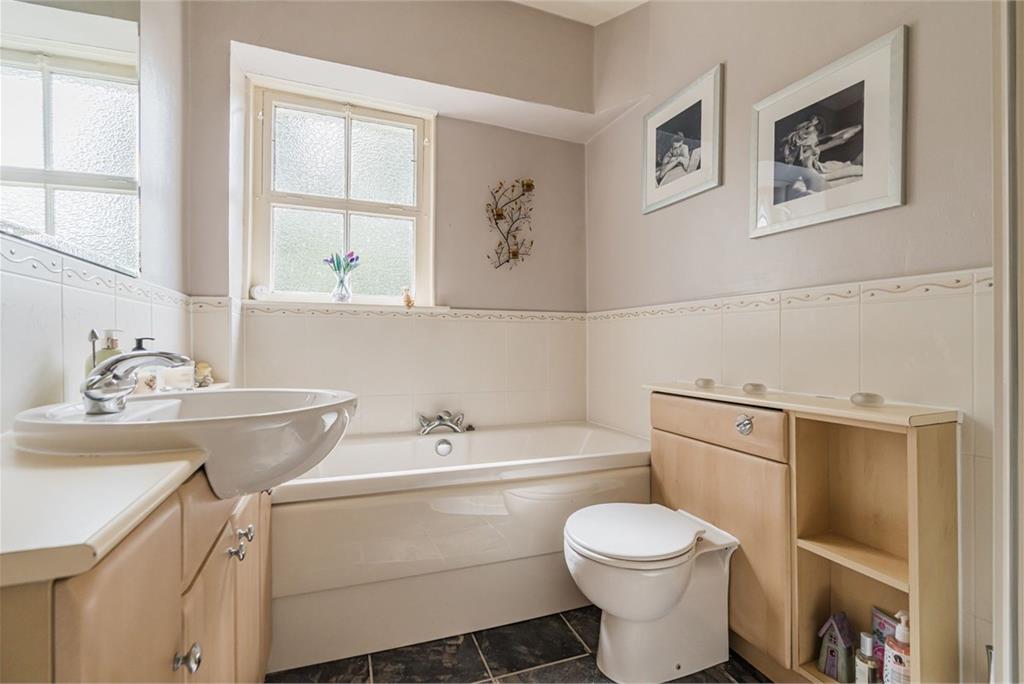 1 Roull Road, Edinburgh, EH12 7JW - image 19