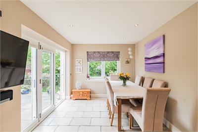 1 Roull Road, Edinburgh, EH12 7JW - image 9