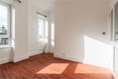 30/8 Millar Crescent, Edinburgh, EH10 5HH - image 13