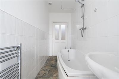 30/8 Millar Crescent, Edinburgh, EH10 5HH - image 17