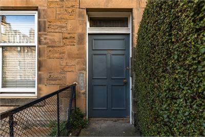 30/8 Millar Crescent, Edinburgh, EH10 5HH - image 22