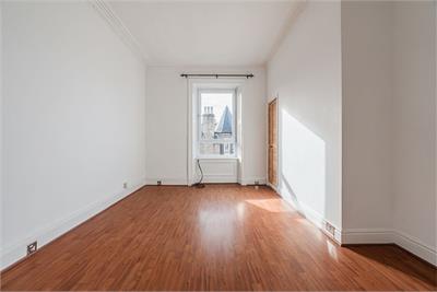 30/8 Millar Crescent, Edinburgh, EH10 5HH - image 9