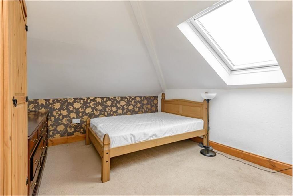 1 Salisbury Place, Newington, EH9 1SL - image 9
