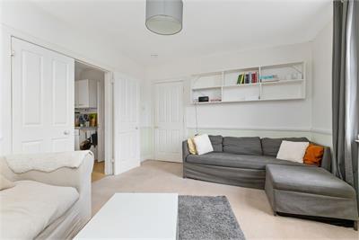 12 Aitchisons Close, 58 West Port, Grassmarket, Edinburgh, EH1 2LB - image 3