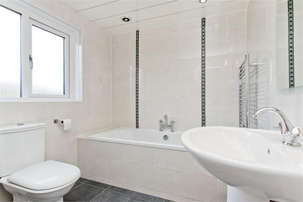 Tanglewood, High Street,
Aberdour,
Burntisland,
KY3 0SY - image 23
