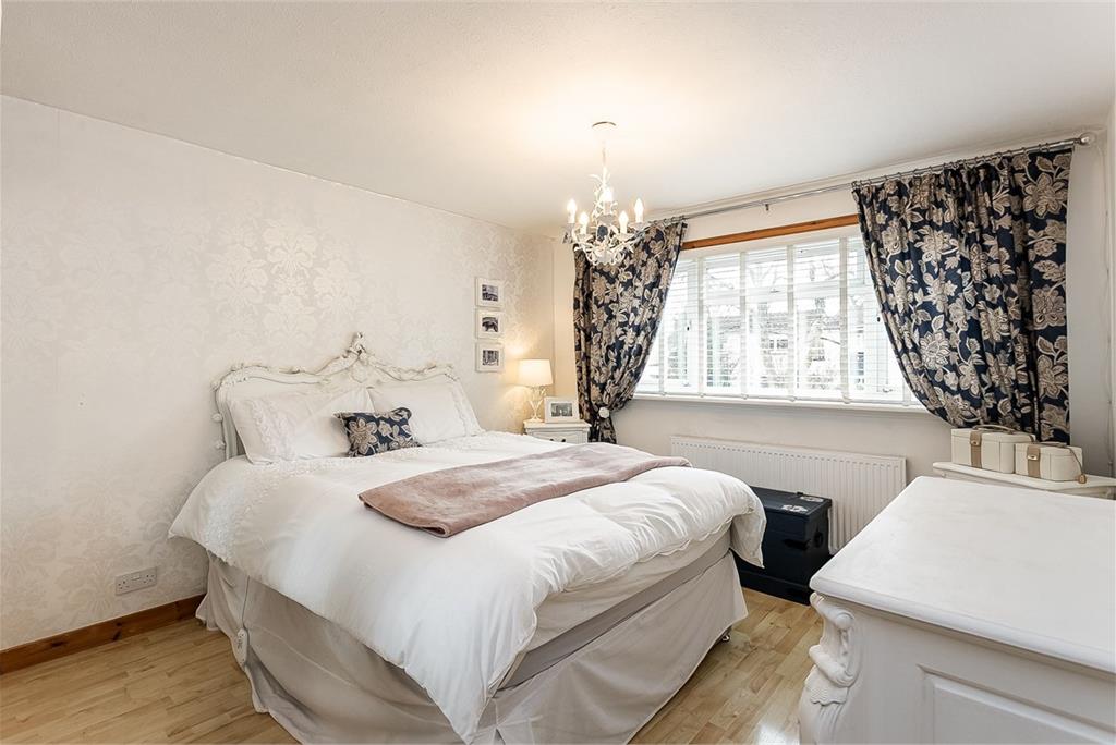 11 Mortonhall Park Avenue,
Edinburgh,
EH17 8BP - image 15