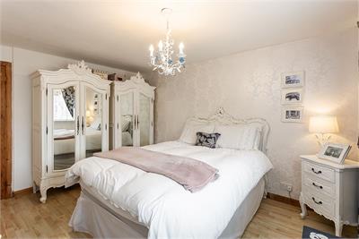 11 Mortonhall Park Avenue,
Edinburgh,
EH17 8BP - image 16
