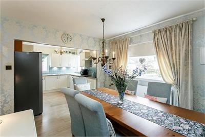 11 Mortonhall Park Avenue,
Edinburgh,
EH17 8BP - image 9