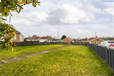 16 Suttieslea Crescent, Newtongrange, EH22 4AR - image 10