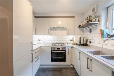 15/7 Hawkhill Close, Leith, Edinburgh, EH7 6AL - image 5