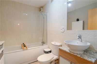 15/7 Hawkhill Close, Leith, Edinburgh, EH7 6AL - image 9