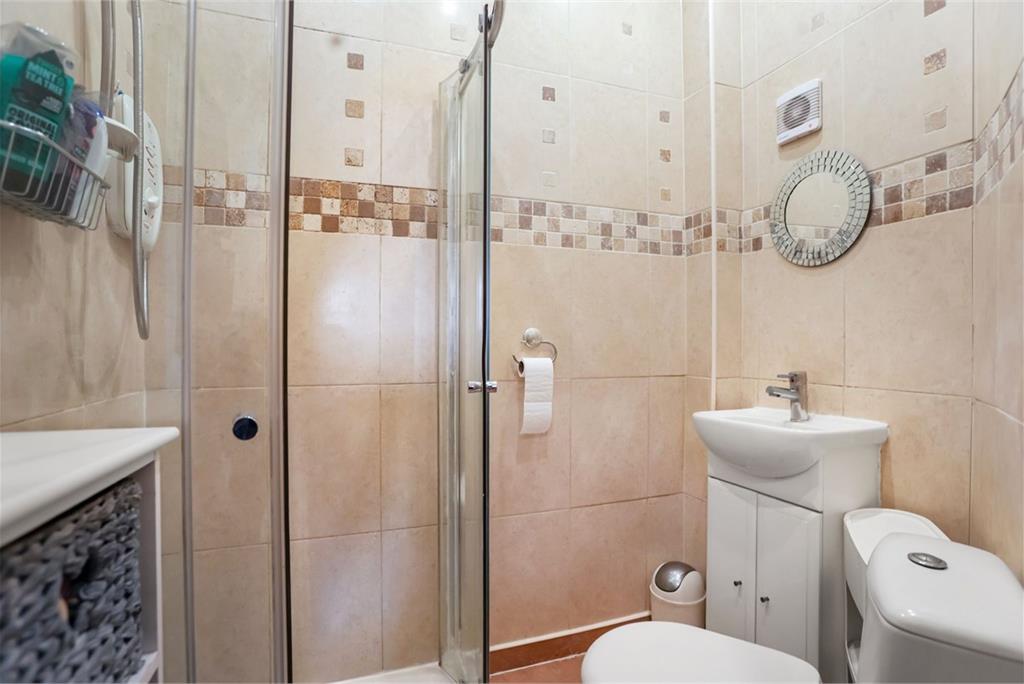 8/8 Mentone Avenue, Portobello, Edinburgh, EH15 1HZ - image 12