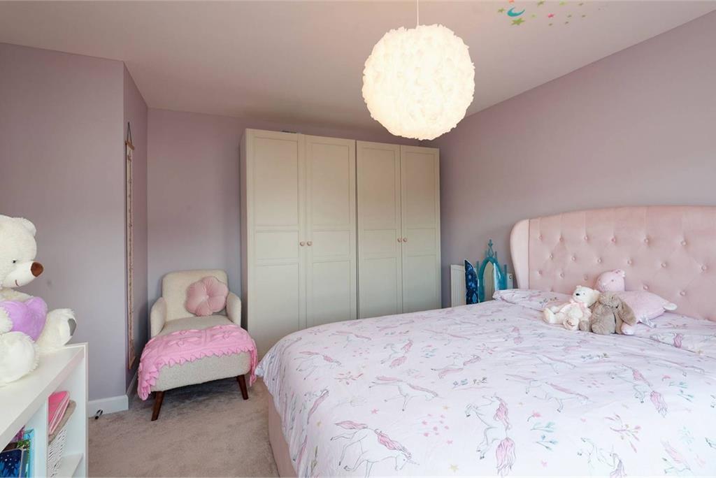 3 Allerdice Road, East Calder, EH53 0PW - image 19