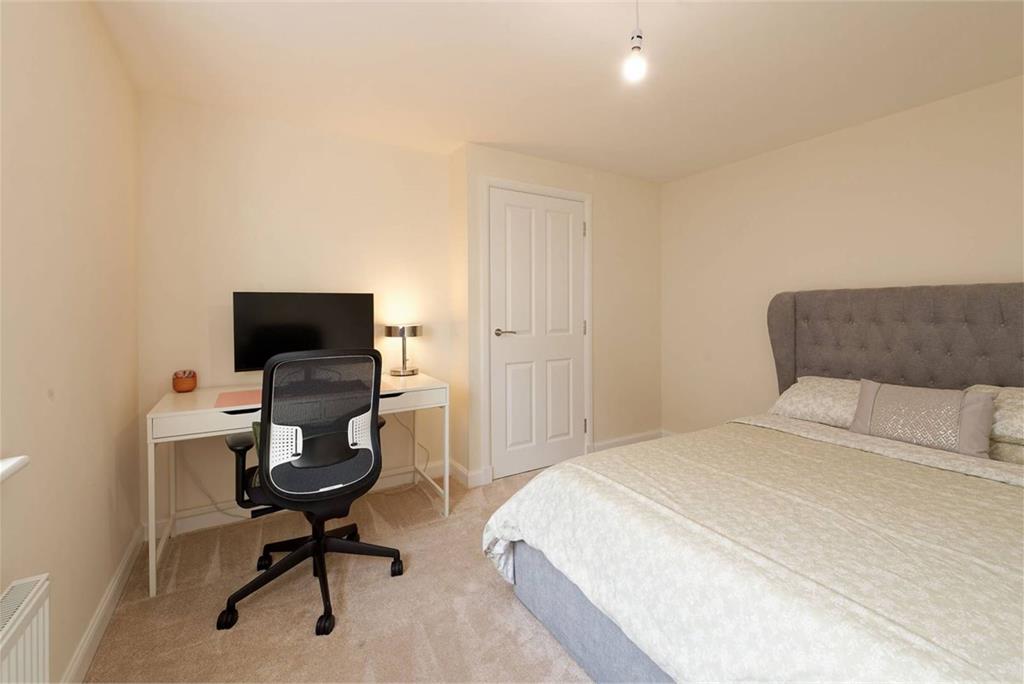 3 Allerdice Road, East Calder, EH53 0PW - image 23