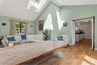 5 Comiston Rise, Comiston, Edinburgh, EH10 6HQ - image 11