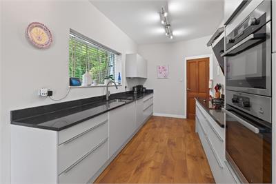 5 Comiston Rise, Comiston, Edinburgh, EH10 6HQ - image 8