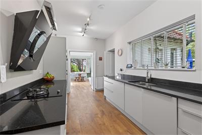 5 Comiston Rise, Comiston, Edinburgh, EH10 6HQ - image 9