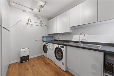 5 Comiston Rise, Comiston, Edinburgh, EH10 6HQ - image 10