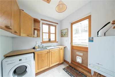 Glenrae, 36 Mill Street, Selkirk, TD7 5AD - image 9
