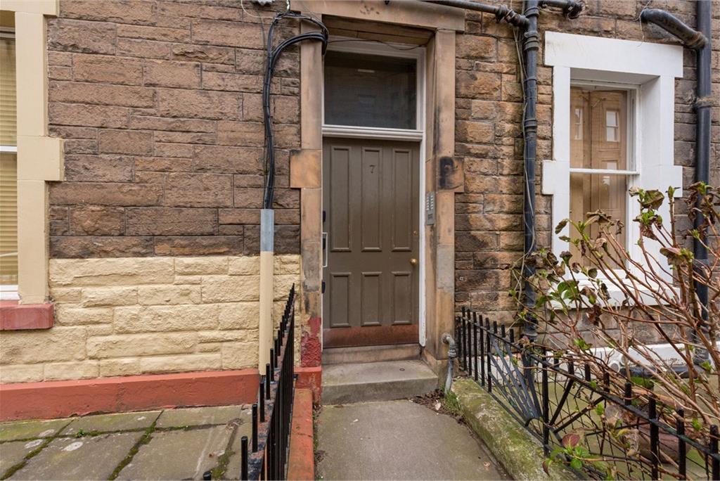 7, 3f2, Viewforth Gardens, Edinburgh, EH10 4ET - image 16