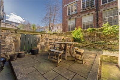 16b Clarence Street, Edinburgh, EH3 5AF - image 21
