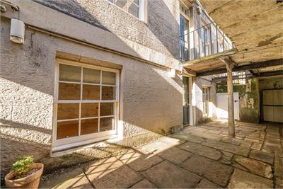 16b Clarence Street, Edinburgh, EH3 5AF - image 24