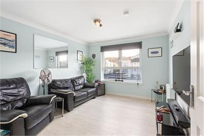 5/11 Ashwood Gait, Corstorphine, Edinburgh, EH12 8PE - image 2