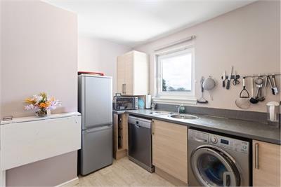 5/11 Ashwood Gait, Corstorphine, Edinburgh, EH12 8PE - image 6