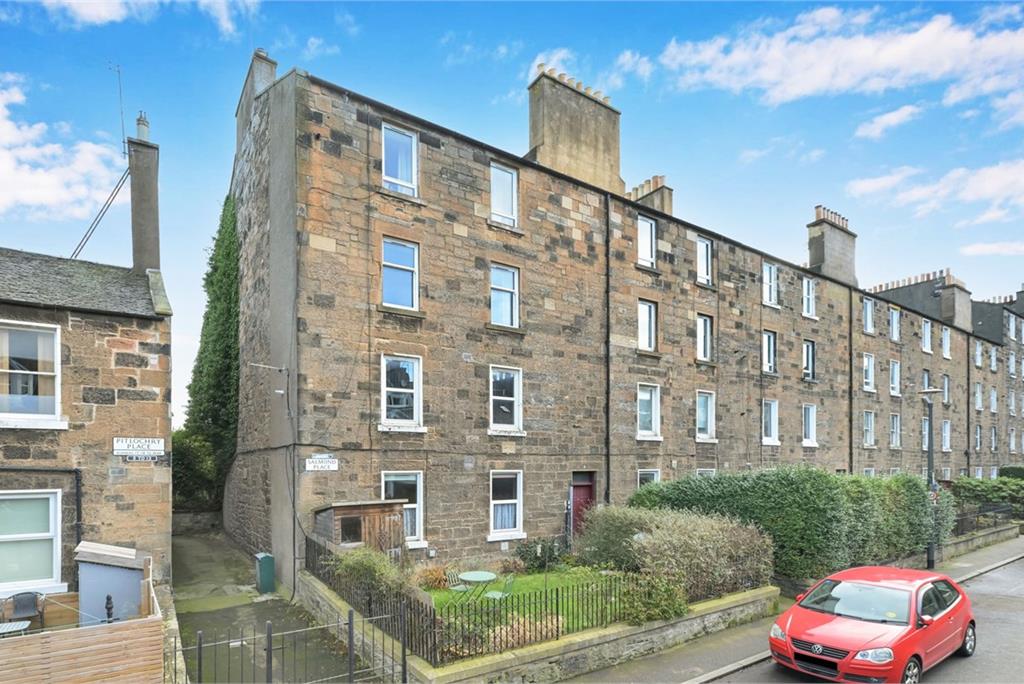 4/13 Salmond Place, Abbeyhill, Edinburgh, EH7 5ST - image 1