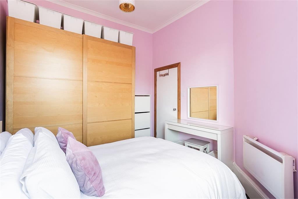 93/8 Easter Road,
Edinburgh,
EH7 5PW - image 12