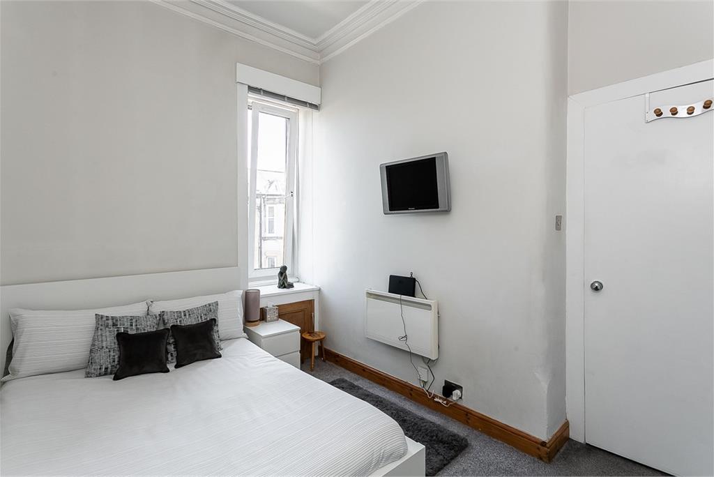 93/8 Easter Road,
Edinburgh,
EH7 5PW - image 16