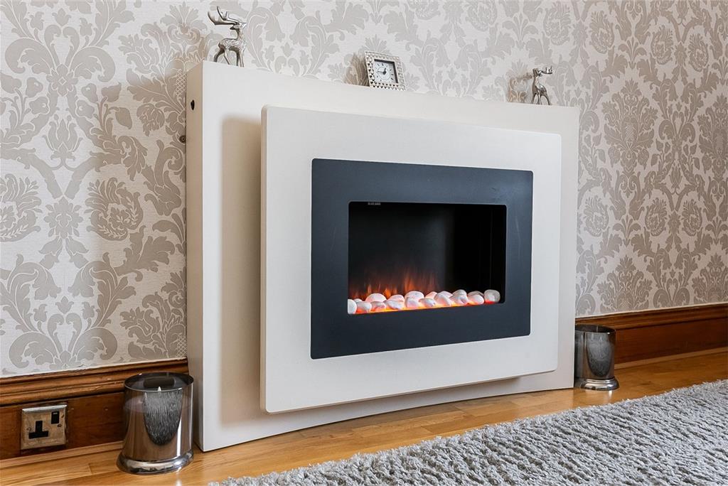 93/8 Easter Road,
Edinburgh,
EH7 5PW - image 5