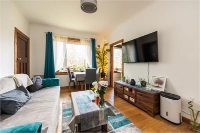 182 Colinton Mains Road, Edinburgh, EH13 9BU - image 2