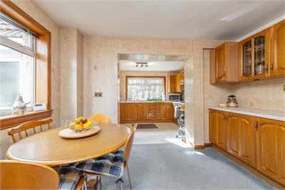 40 Bankton Park West,
Livingston,
EH54 9BP - image 11