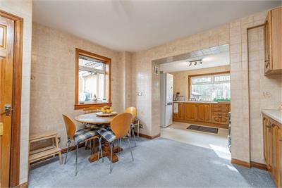 40 Bankton Park West,
Livingston,
EH54 9BP - image 14