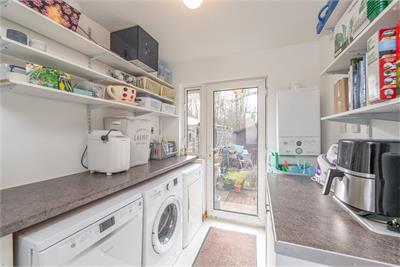 40 Bankton Park West,
Livingston,
EH54 9BP - image 15
