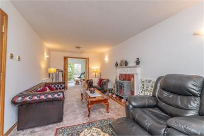 40 Bankton Park West,
Livingston,
EH54 9BP - image 5