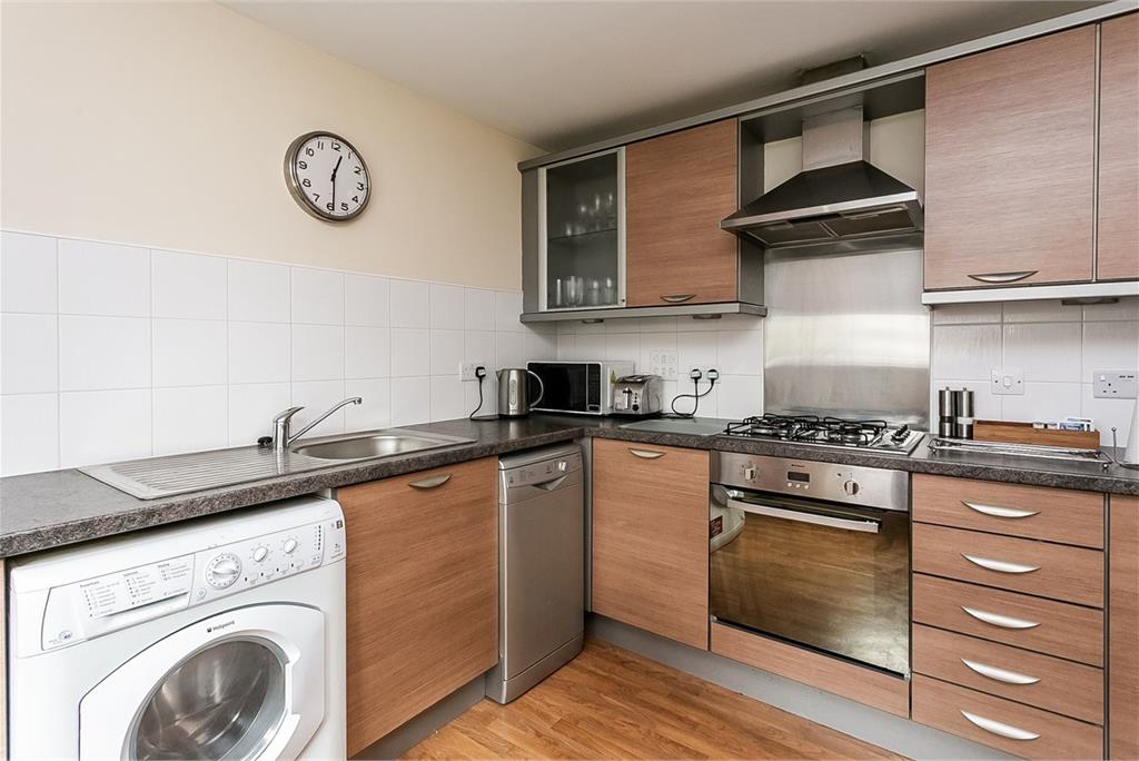 Flat 1,
5 Allanfield Place,
Edinburgh,
EH7 5AJ - image 8