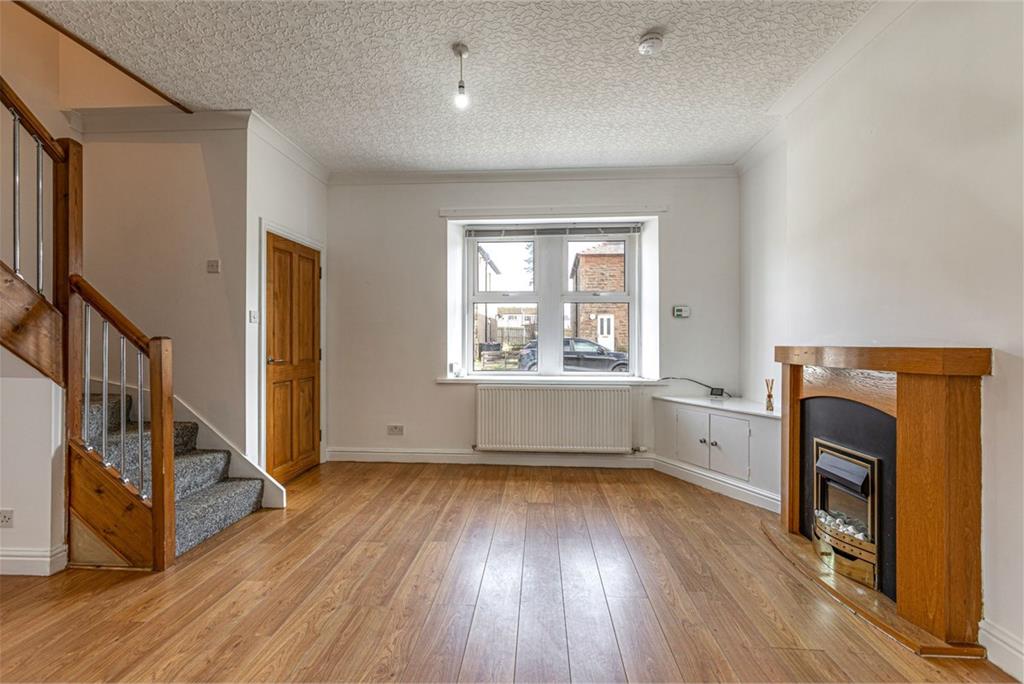 11 Waterfoot Road, Annan, DG12 6BY - image 1