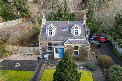Plumtree Cottage, Plumtree Place, Galashiels, TD1 1PZ - image 1