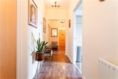 Flat 16, 7 Hawkhill Close, Edinburgh, EH7 6FE - image 23
