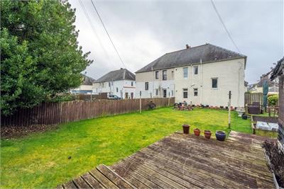19 Horsbrugh Street, Innerleithen, EH44 6LF - image 9