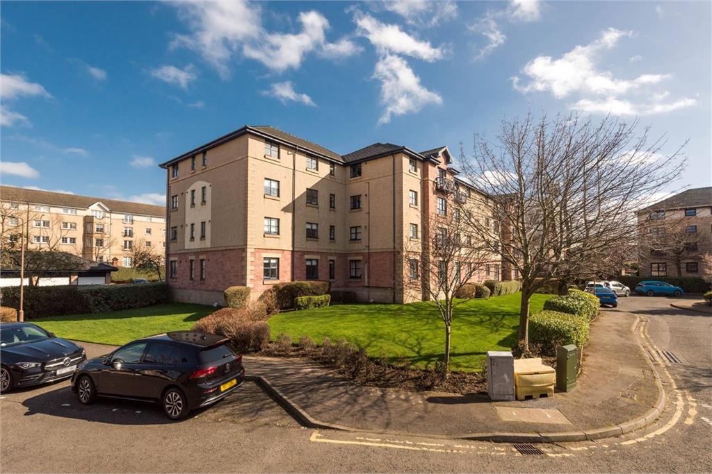 2 bed flat for sale Roseburn | 12/10 Russell Gardens EH12 | ESPC