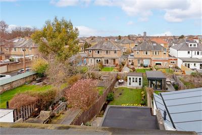 16 Cramond Road South,
Edinburgh,
EH4 6AA - image 34