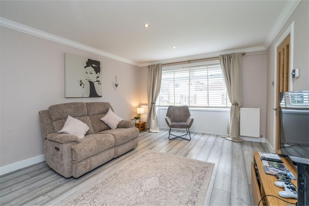 130 Newbattle Abbey Crescent, Dalkeith, EH22 3LP - image 3