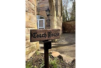 The Coach House, 70 Kingston Avenue, Edinburgh, EH16 5SW - image 2